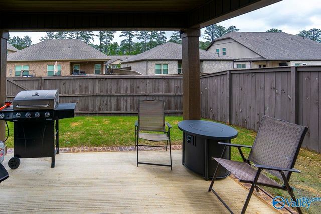 117 Barlow Way, Owens Cross Roads, AL 35763