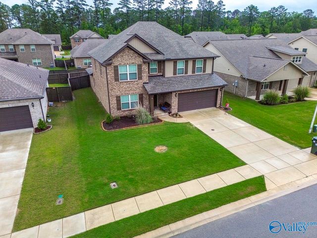 117 Barlow Way, Owens Cross Roads, AL 35763