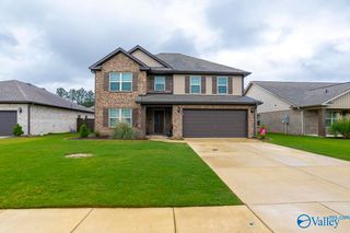 117 Barlow Way, Owens Cross Roads, AL 35763