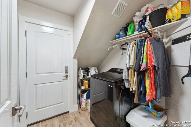 2047 THICKET TRAIL DR, San Antonio, TX 78248