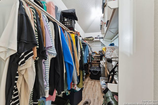 2047 THICKET TRAIL DR, San Antonio, TX 78248