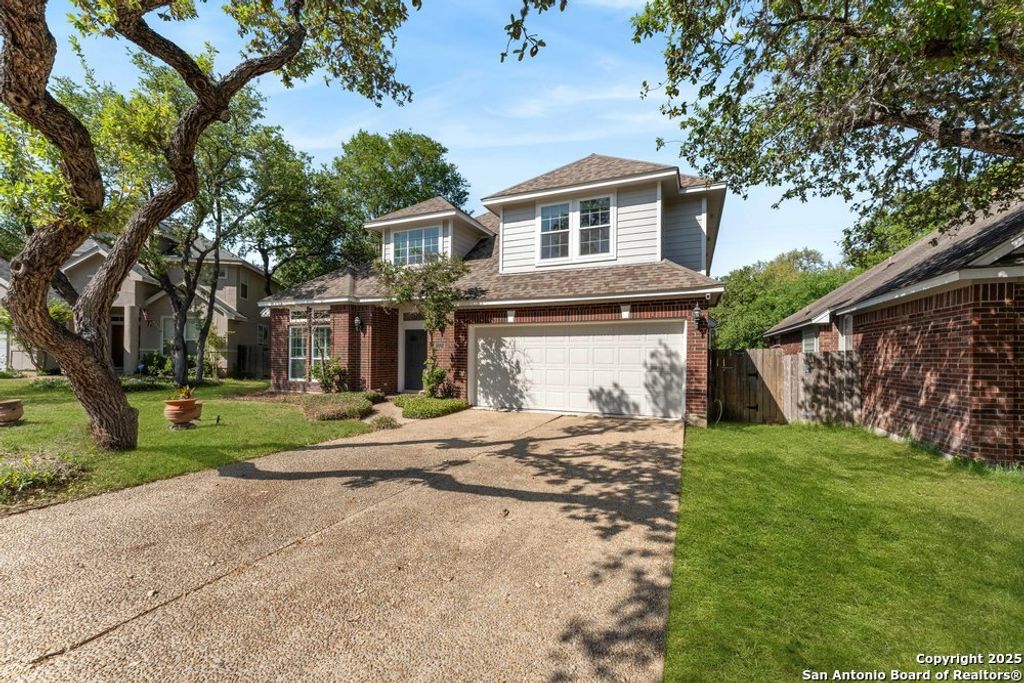 2047 THICKET TRAIL DR, San Antonio, TX 78248