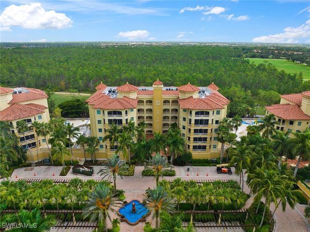 2728 Tiburon BLVD E A401, Naples, FL 34109