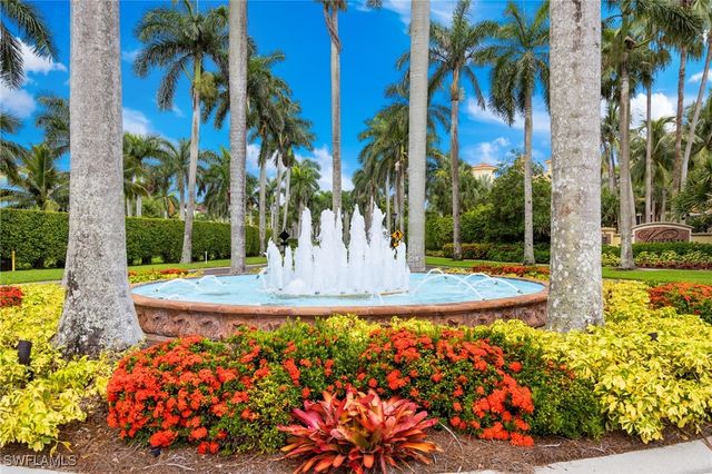 2728 Tiburon BLVD E A401, Naples, FL 34109