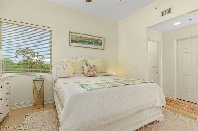 2728 Tiburon BLVD E A401, Naples, FL 34109