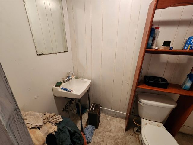 701 W 18TH Street, Erie, PA 16502