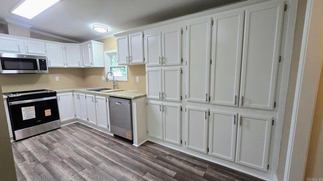 15921 Oak Street, Roland, AR 72135