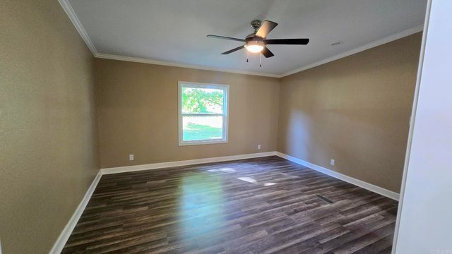 15921 Oak Street, Roland, AR 72135