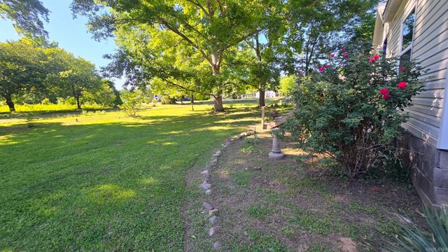 15921 Oak Street, Roland, AR 72135