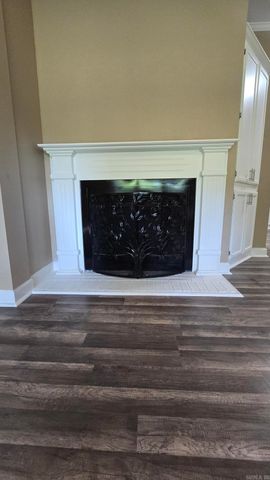 15921 Oak Street, Roland, AR 72135