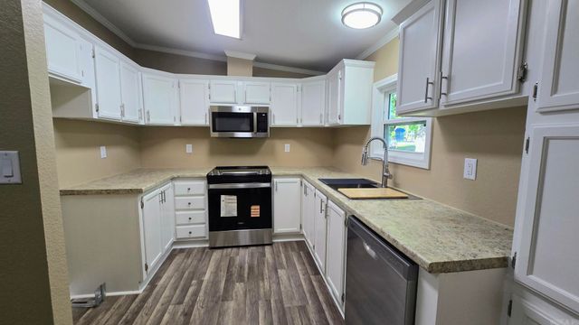 15921 Oak Street, Roland, AR 72135