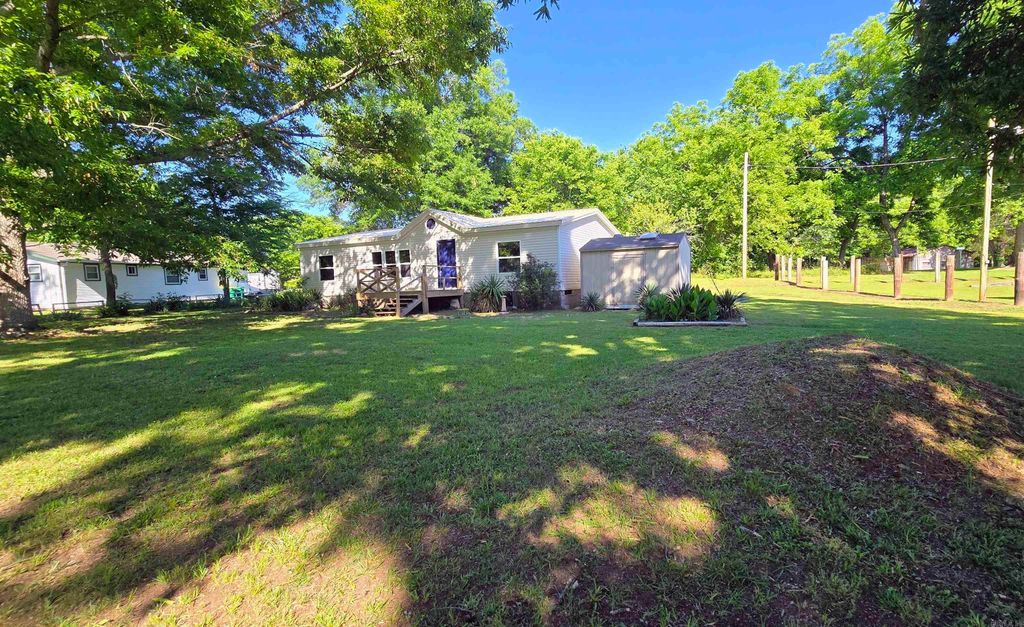 15921 Oak Street, Roland, AR 72135