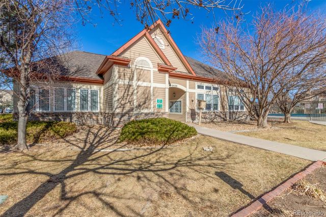 8445 S Holland Way 102, Littleton, CO 80128