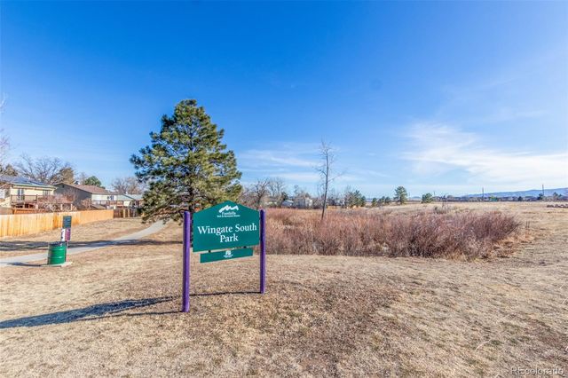 8445 S Holland Way 102, Littleton, CO 80128