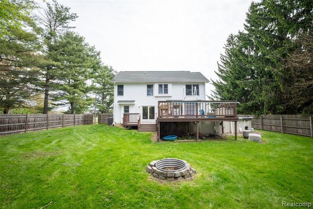 11363 Mckinley Road, Montrose, MI 48457