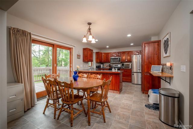 11363 Mckinley Road, Montrose, MI 48457