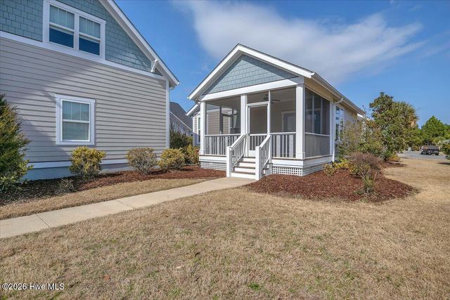 8701 Maple Ash Trail NE, Leland, NC 28451