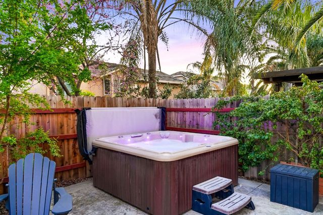 2119 Big Sky Dr, Rocklin, CA 95765