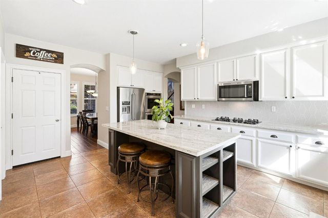 2119 Big Sky Dr, Rocklin, CA 95765