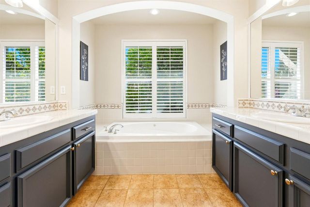 2119 Big Sky Dr, Rocklin, CA 95765