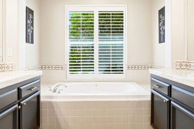 2119 Big Sky Dr, Rocklin, CA 95765