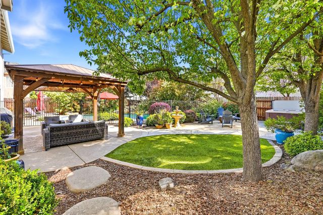 2119 Big Sky Dr, Rocklin, CA 95765