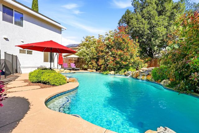 2119 Big Sky Dr, Rocklin, CA 95765