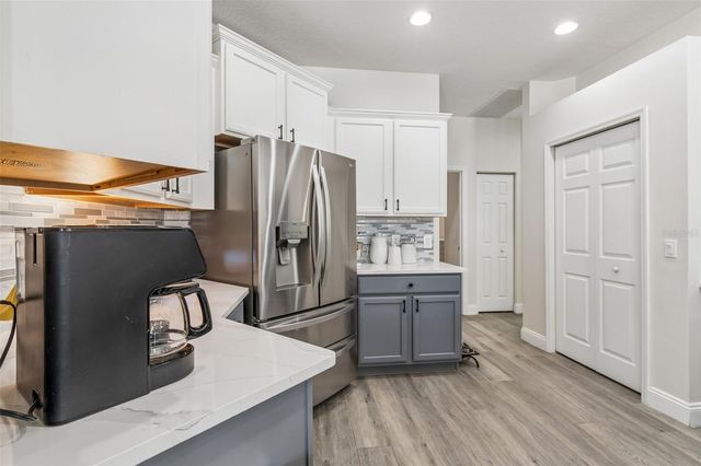 9617 SUMMER HOUSE LANE, Bradenton, FL 34212