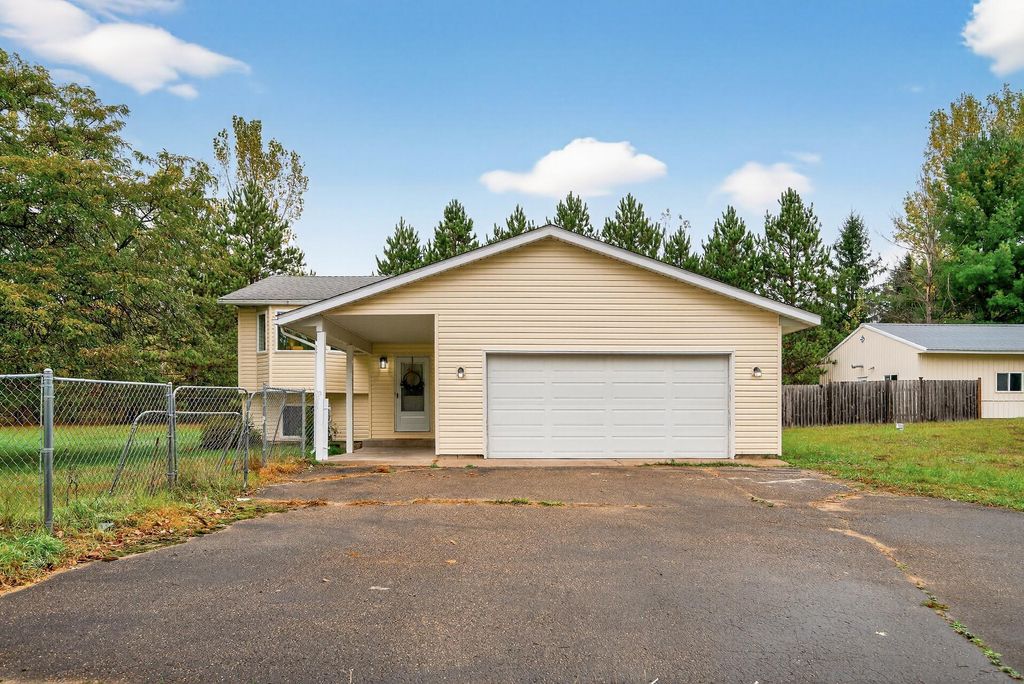 7901 243rd Lane NE, Linwood Twp, MN 55079
