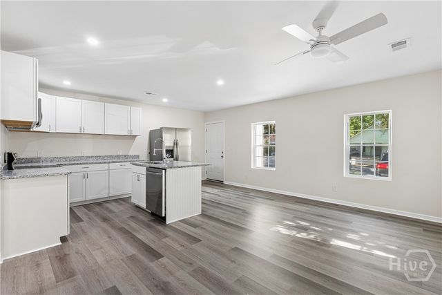 1208 E 55th Street, Savannah, GA 31404