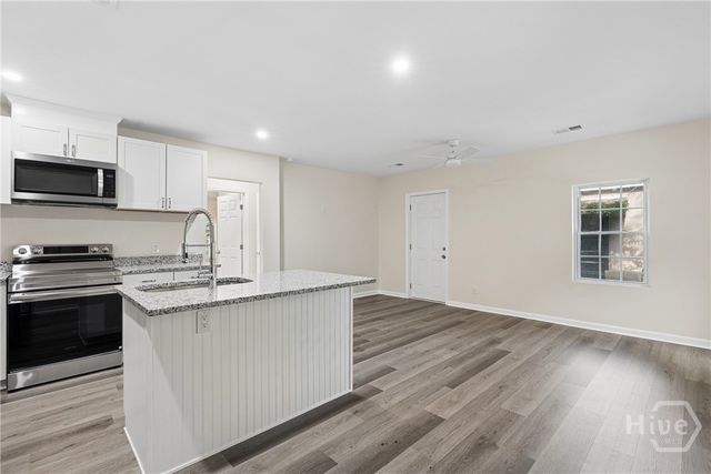 1208 E 55th Street, Savannah, GA 31404