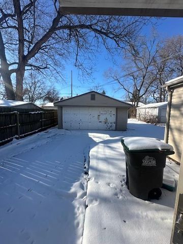 6474 Birch Street, Taylor, MI 48180