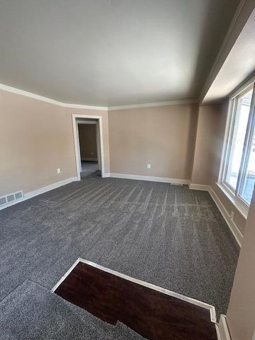 6474 Birch Street, Taylor, MI 48180