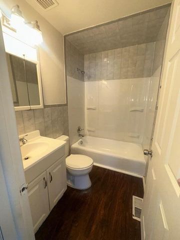 6474 Birch Street, Taylor, MI 48180