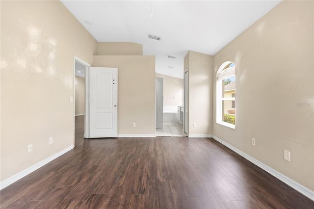 1422 LAKE SHORE RANCH DRIVE, Seffner, FL 33584