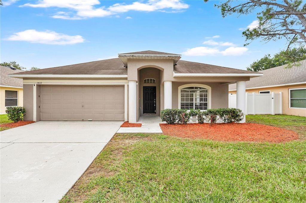 1422 LAKE SHORE RANCH DRIVE, Seffner, FL 33584