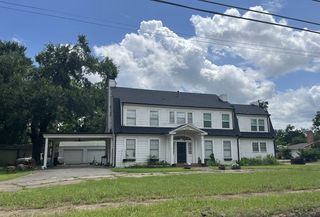 602 E 9th Street, Bonham, TX 75418