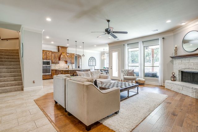 7259 Oak Creeks Court, Fort Worth, TX 76135