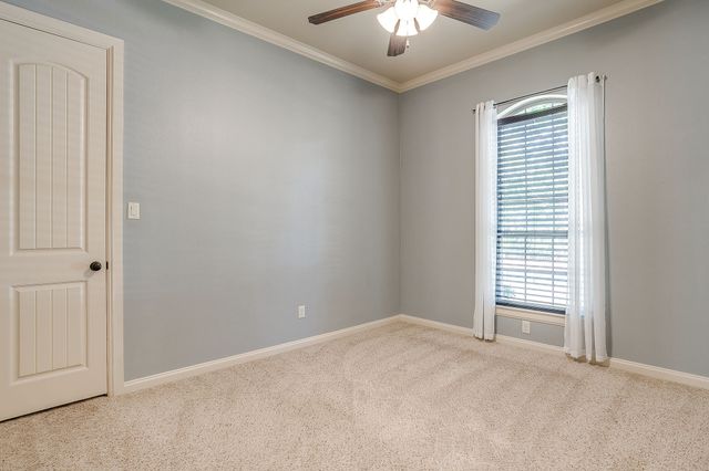 7259 Oak Creeks Court, Fort Worth, TX 76135