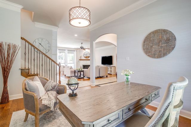 7259 Oak Creeks Court, Fort Worth, TX 76135