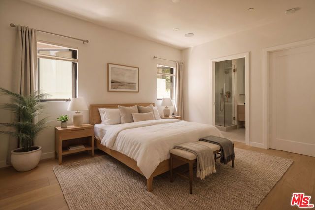 363 22nd Street, Santa Monica, CA 90402