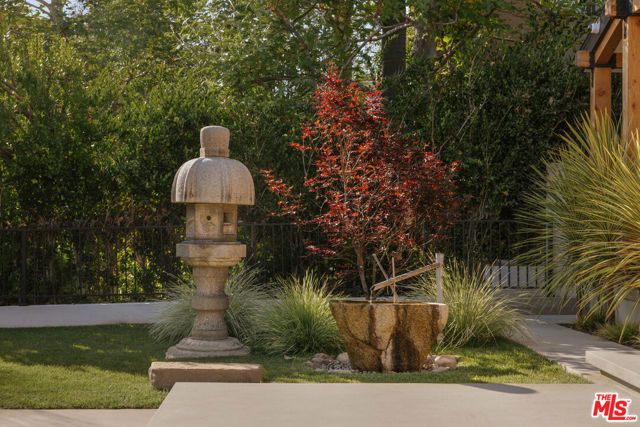 363 22nd Street, Santa Monica, CA 90402