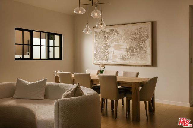 363 22nd Street, Santa Monica, CA 90402
