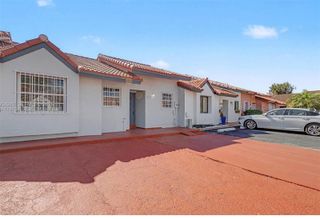 11522 NW 4th Way, Sweetwater, FL 33172