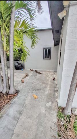 22830 Old Dixie Hwy 1, Miami, FL 33170