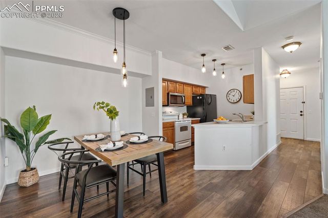 6009 Castlegate Drive C36, Castle Rock, CO 80108