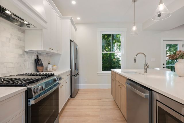 5 Ware Street 2, Boston, MA 02125