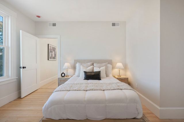 5 Ware Street 2, Boston, MA 02125