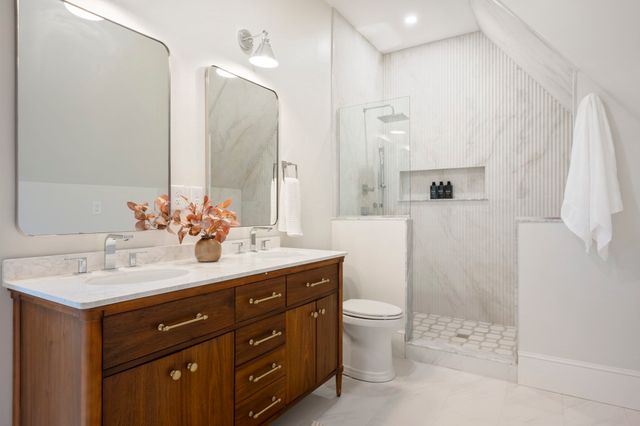 5 Ware Street 2, Boston, MA 02125