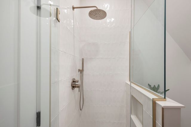 5 Ware Street 2, Boston, MA 02125